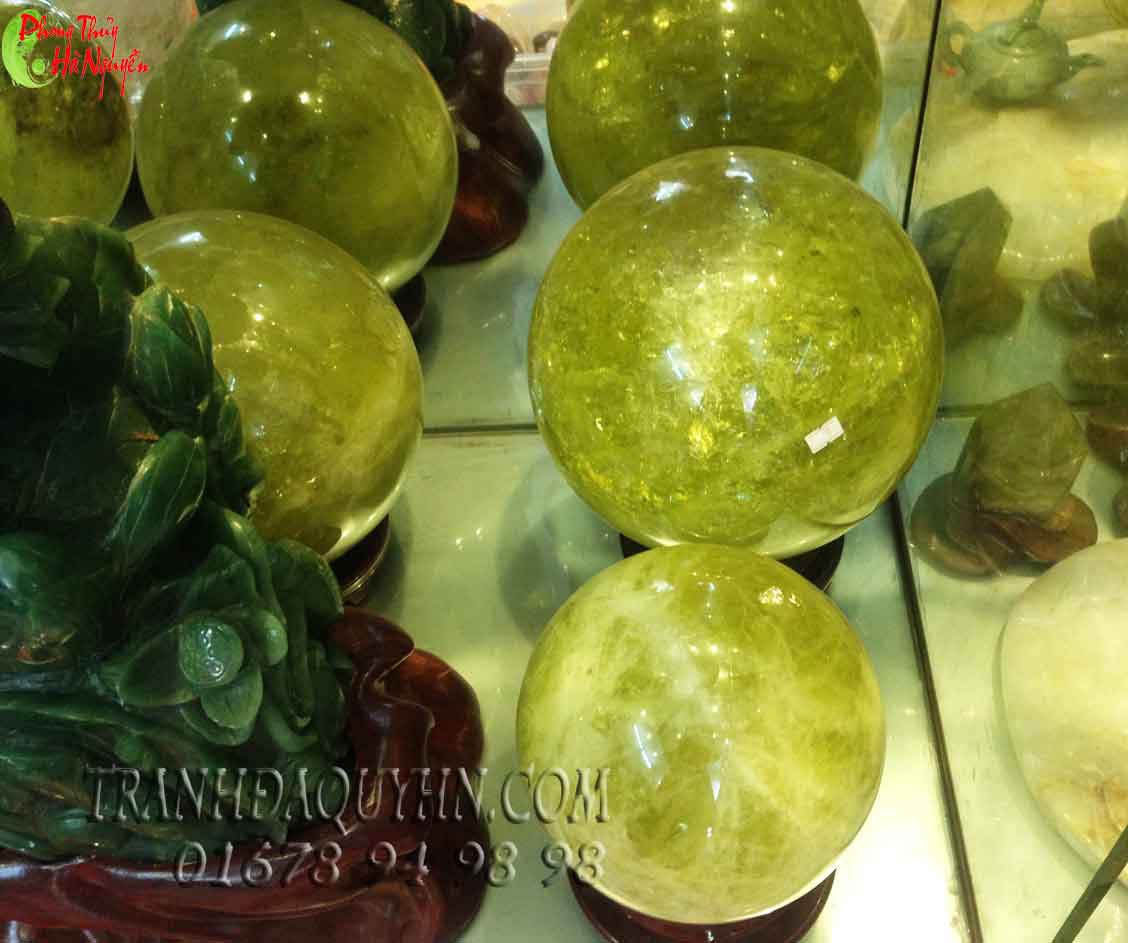 quả cầu phong thủy đá thạch anh vàng